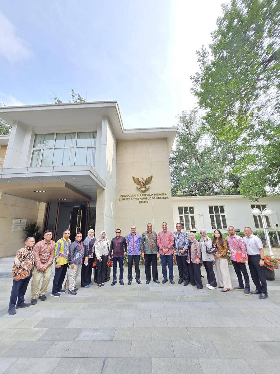DePA-RI saat kunjungan ke KBRI di Beijing. (Dok. Istimewa)
