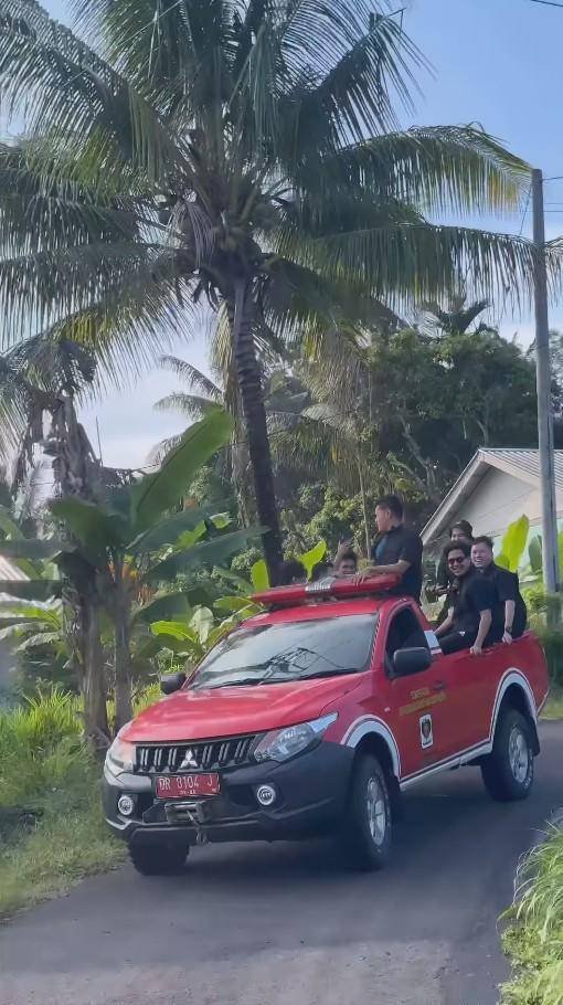 Jerome Polin Mengajar di Pedalaman Lombok (Instagram.com/jeromepolin)