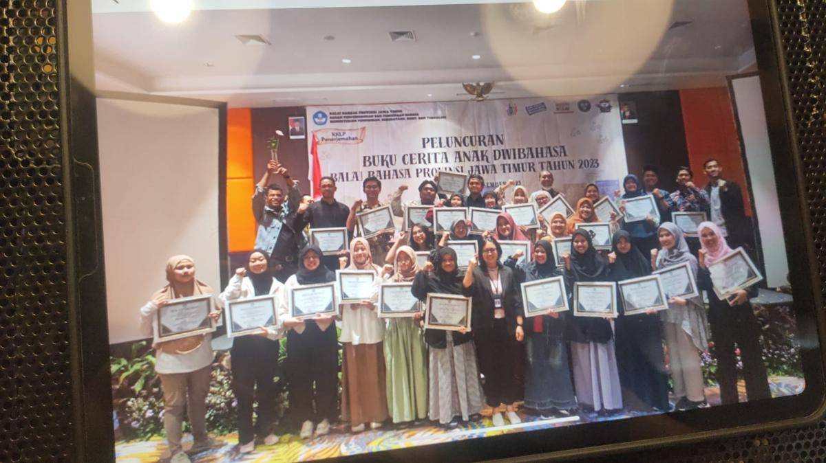 Yaniar Riska di acara Peluncuran Buku Cerita Anak Dwibahasa (dok. pribadi)