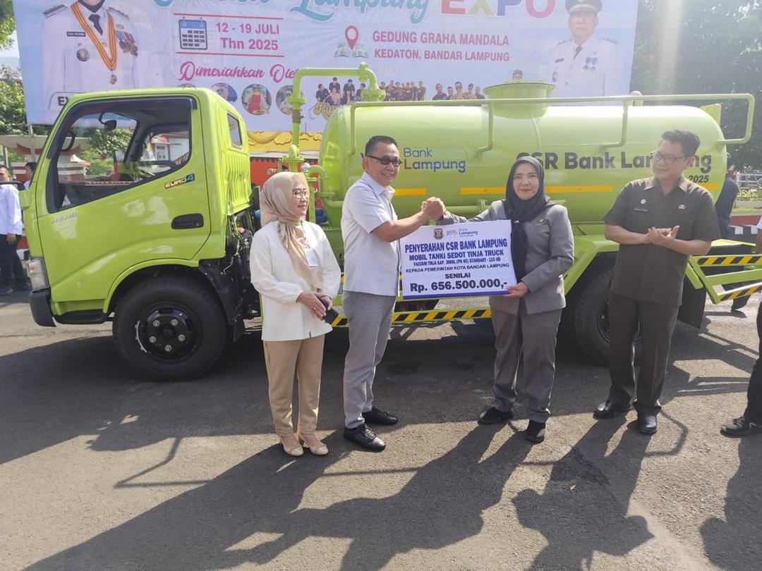 Tambah Armada Kebersihan, Pemkot Balam Terima Mobil Tinja dari BUMD