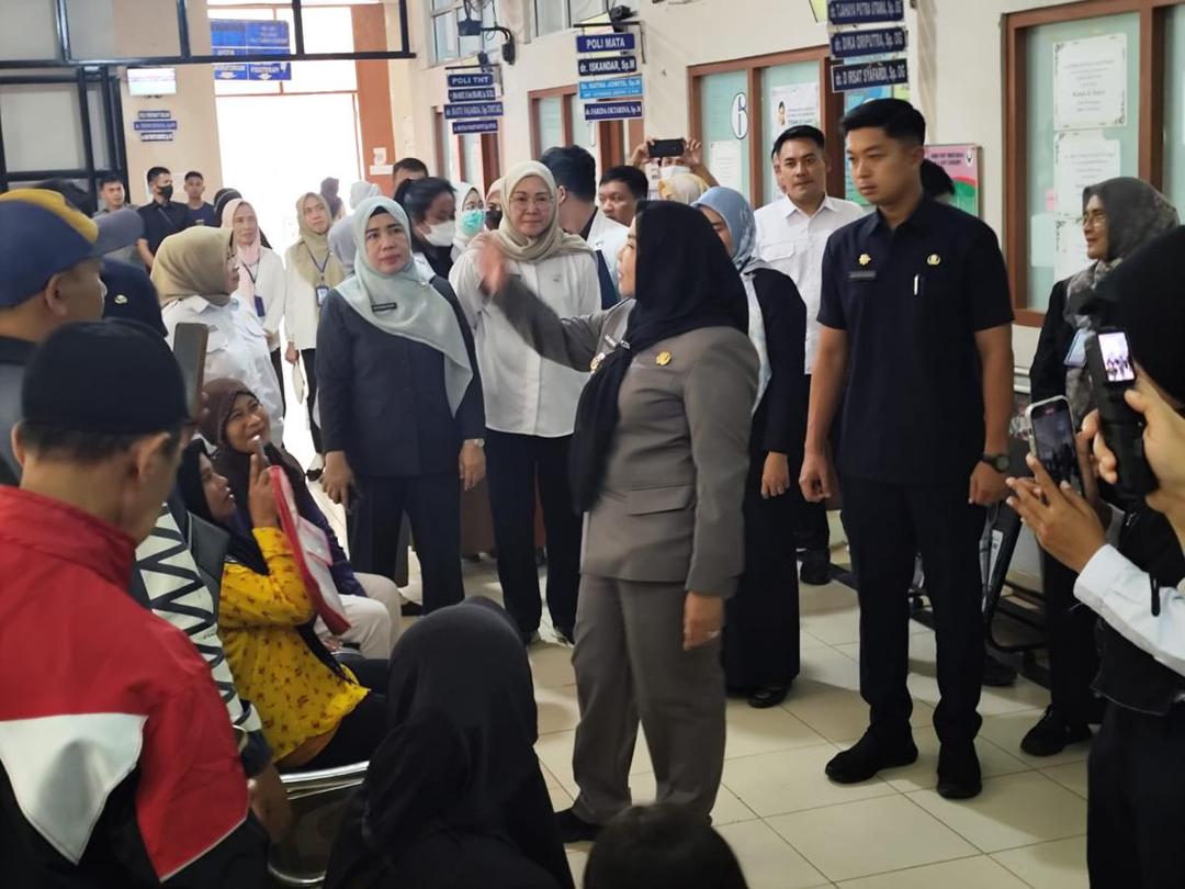 Tinjau RSUD Tjokrodipo, Wali Kota Eva Bakal Bangun RS Penyakit Dalam