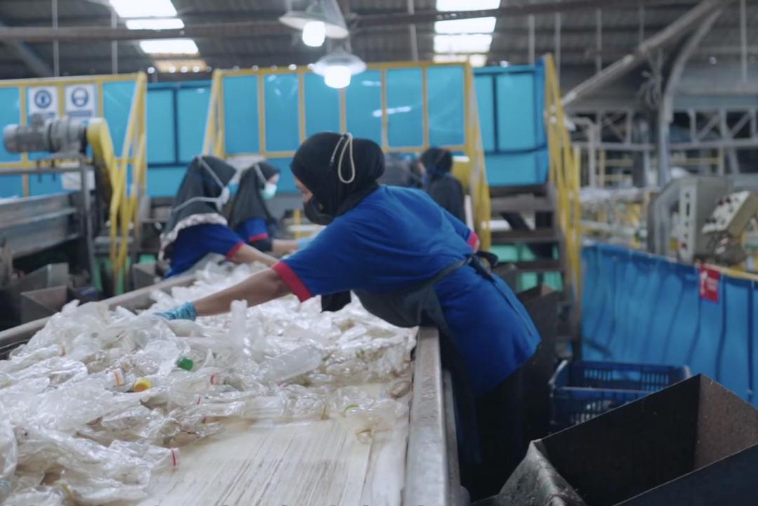 Potret Pabrik Daur Ulang Plastik Raksasa di RI yang Mau Ekspansi Lagi