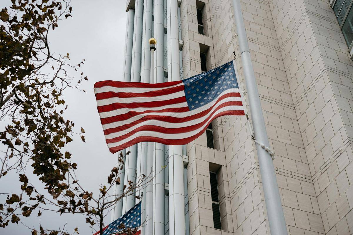 Bendera Amerika (pexels.com/Markus Winkler)