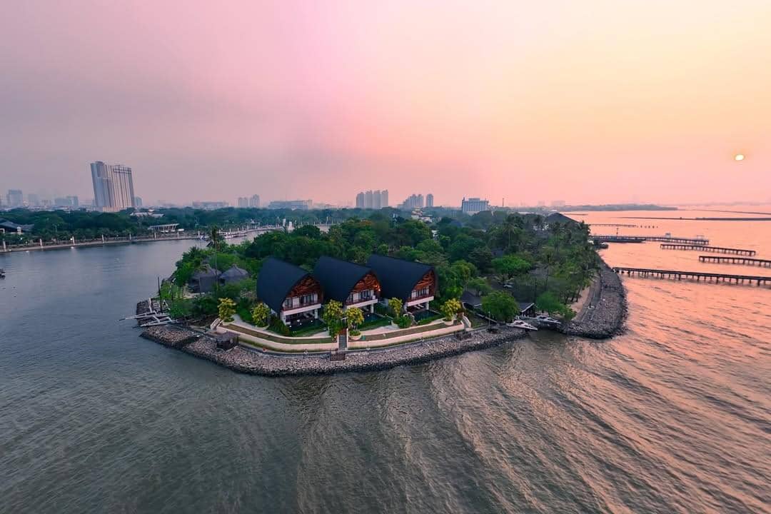 3 Hotel di Dalam Ancol Dekat Pantai dan Aksesnya Strategis