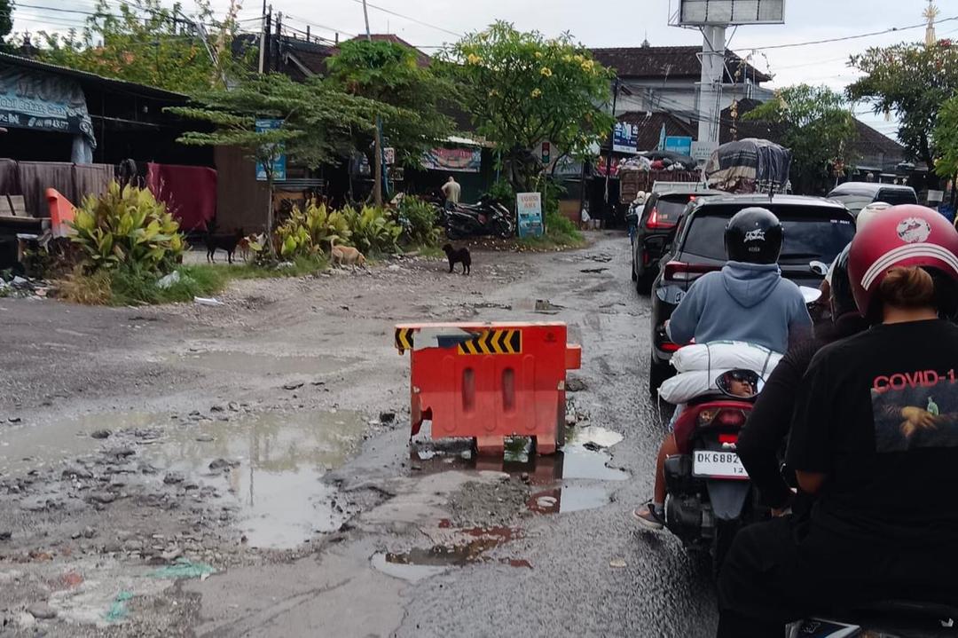 Jalan Bali