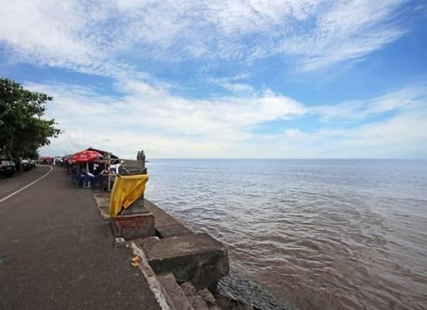 Pantai Penimbangan Bali