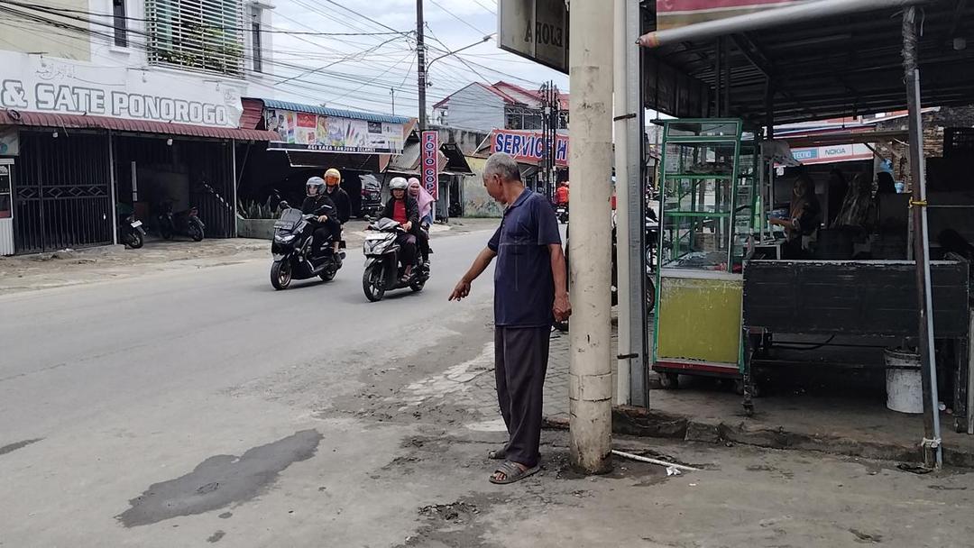 Pekerja Panglong Meninggal di Pinggir Jalan dengan Luka Tusuk