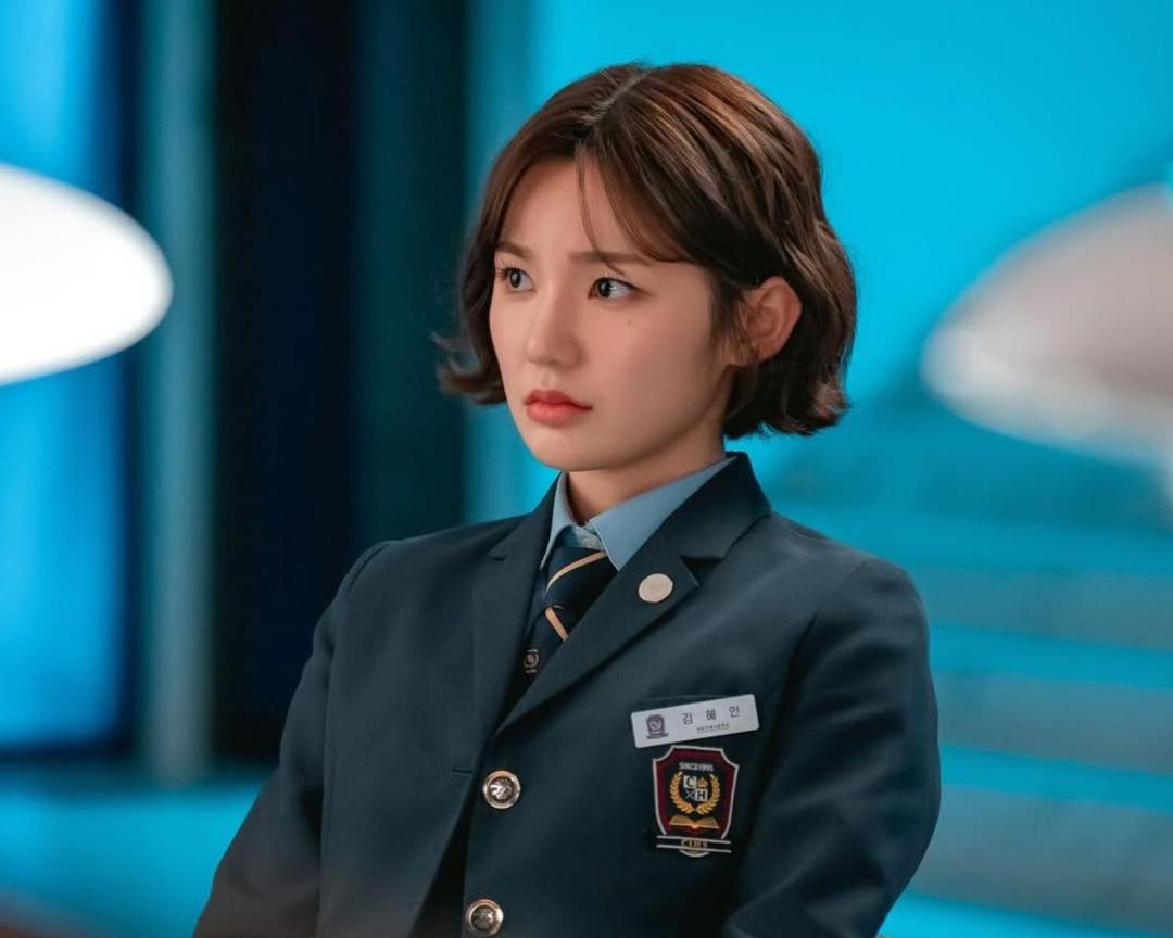 Kenapa Kim Hye In Harus Bergabung dengan Diamond 6 di Bitch x Rich 2?