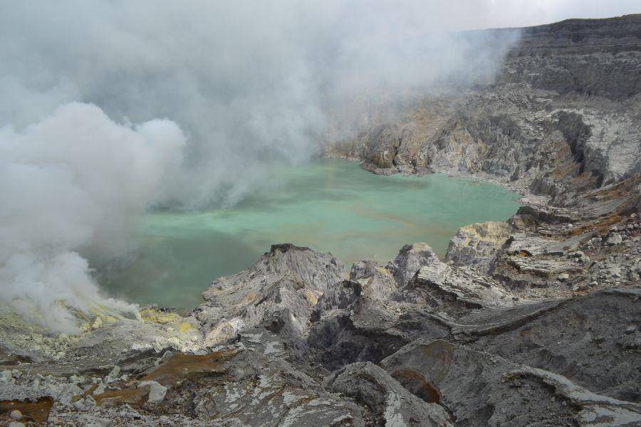 Potret Kawah Ijen, Jawa Timur 