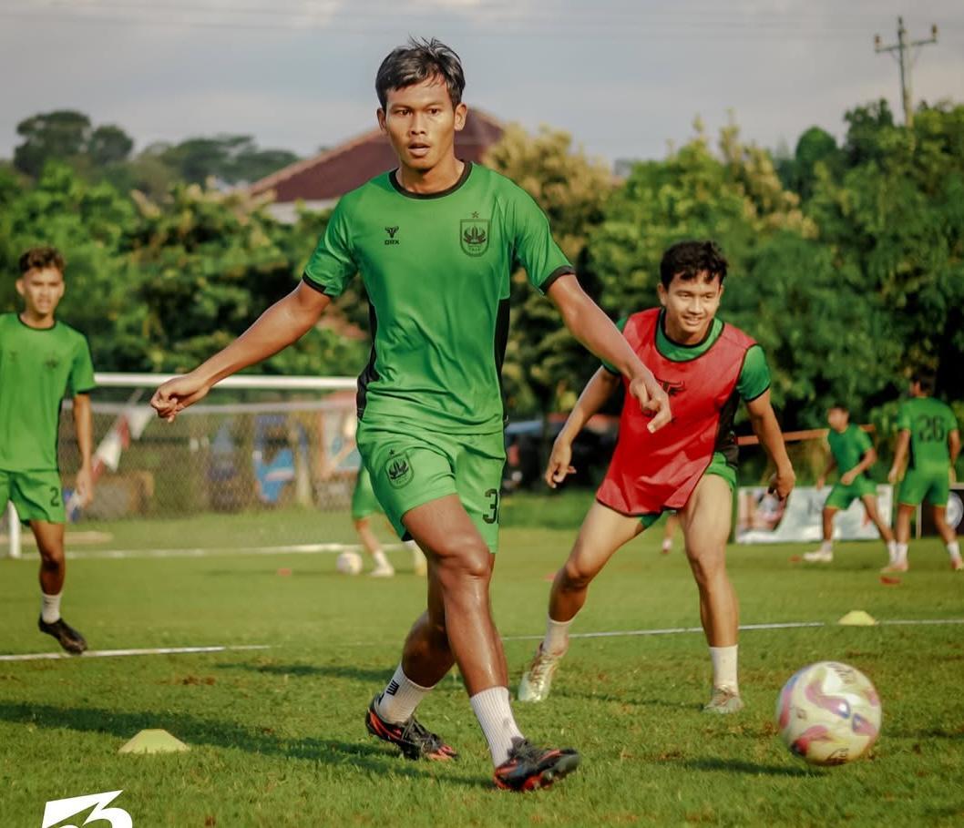 psis, pemain psis, latihan psis
