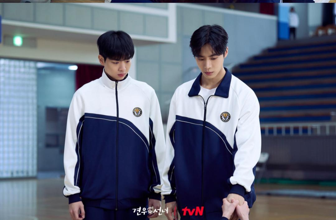 7 Bentuk Kepedulian Pyo Ji Ho pada Bae Gyeon Woo di Head Over Heels