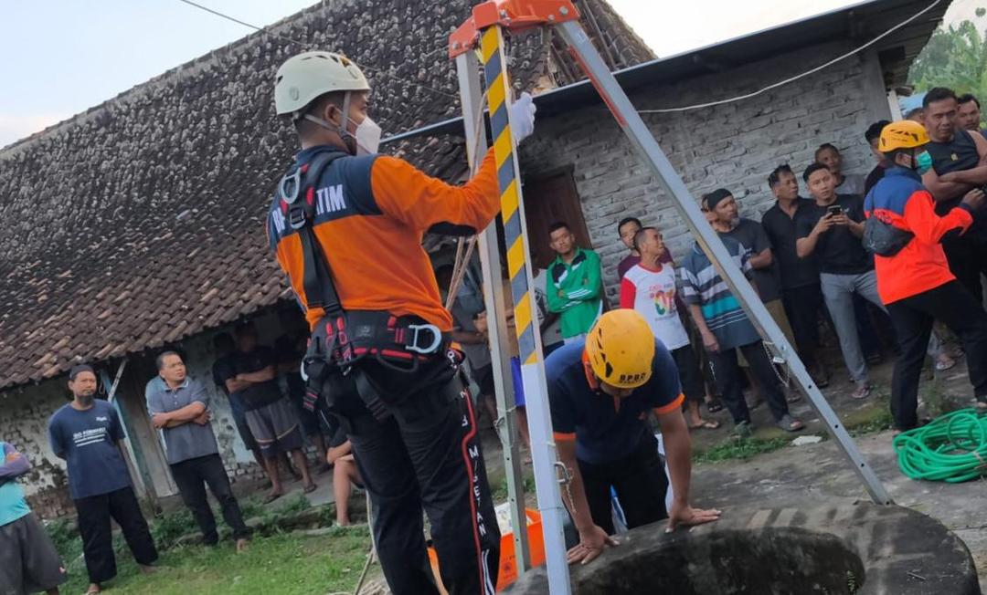 Tragis! Nenek-nenek di Magetan Jatuh ke Sumur Sedalam 15 Meter