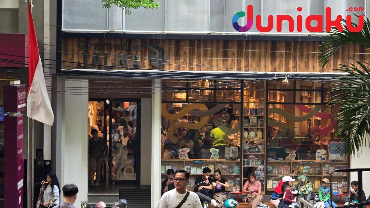 bagian depan gramedia jalma.jpg