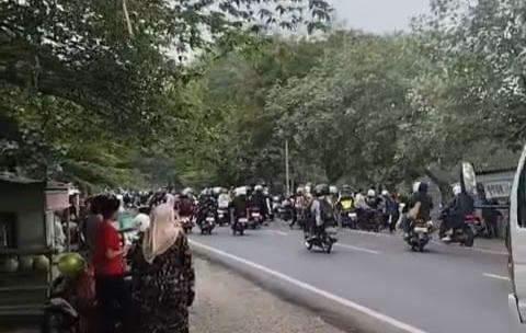 Sempat Ricuh saat Konvoi Rombongan Pesilat Melintas di Saradan Madiun