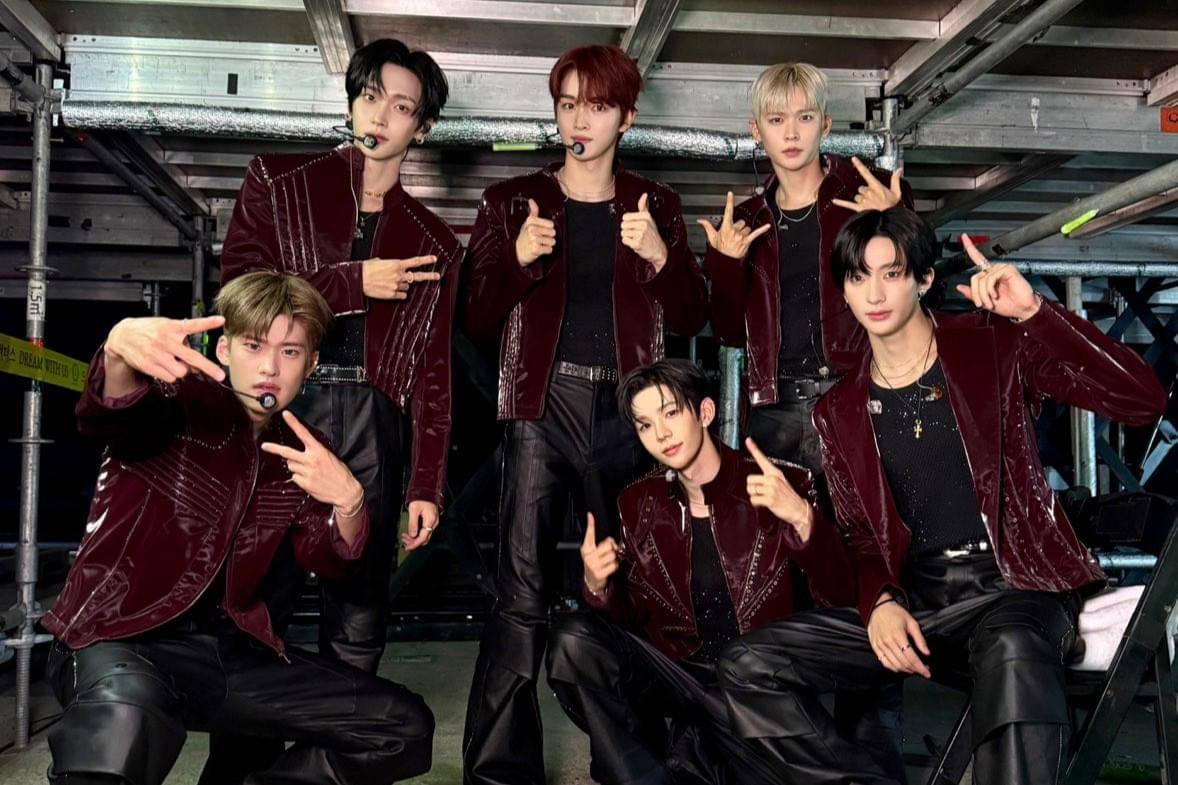 Potret RIIZE di konser RIIZING LOUD