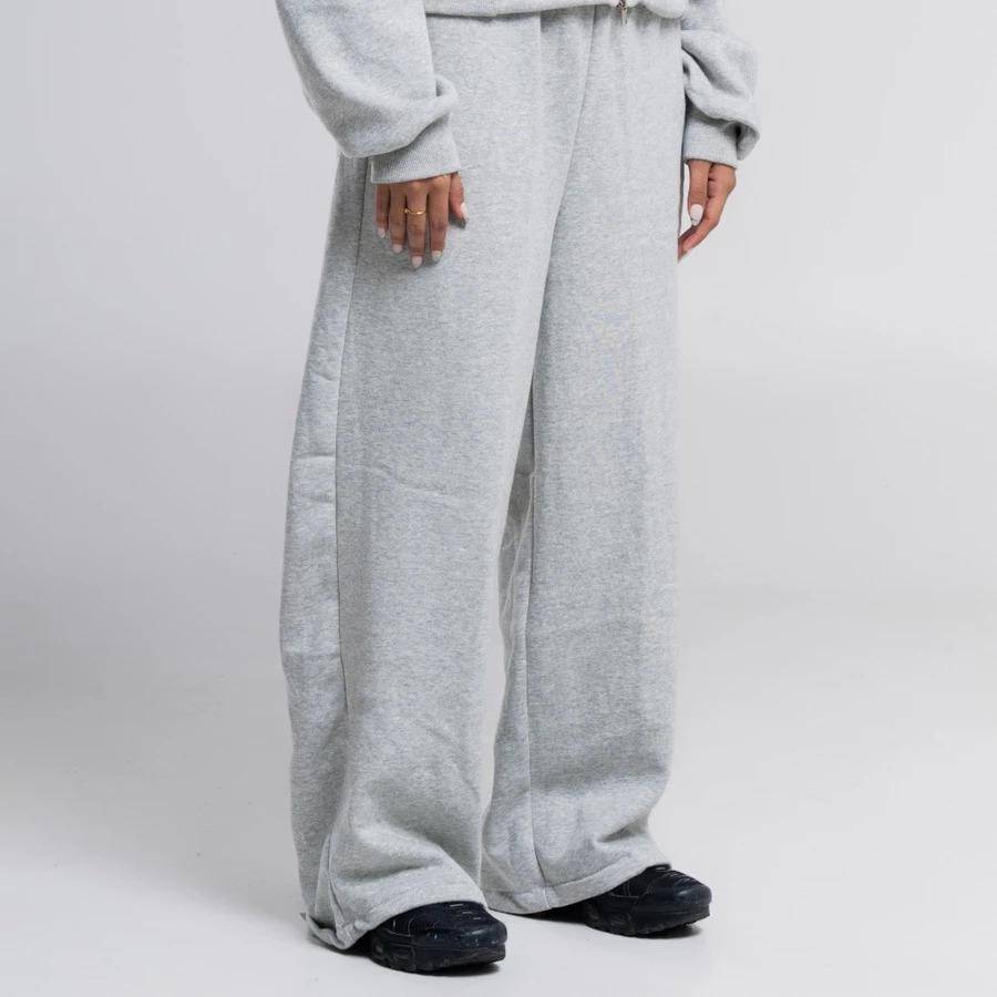 potret sweatpants dari Jorn (shopee.co.id/JORN.)