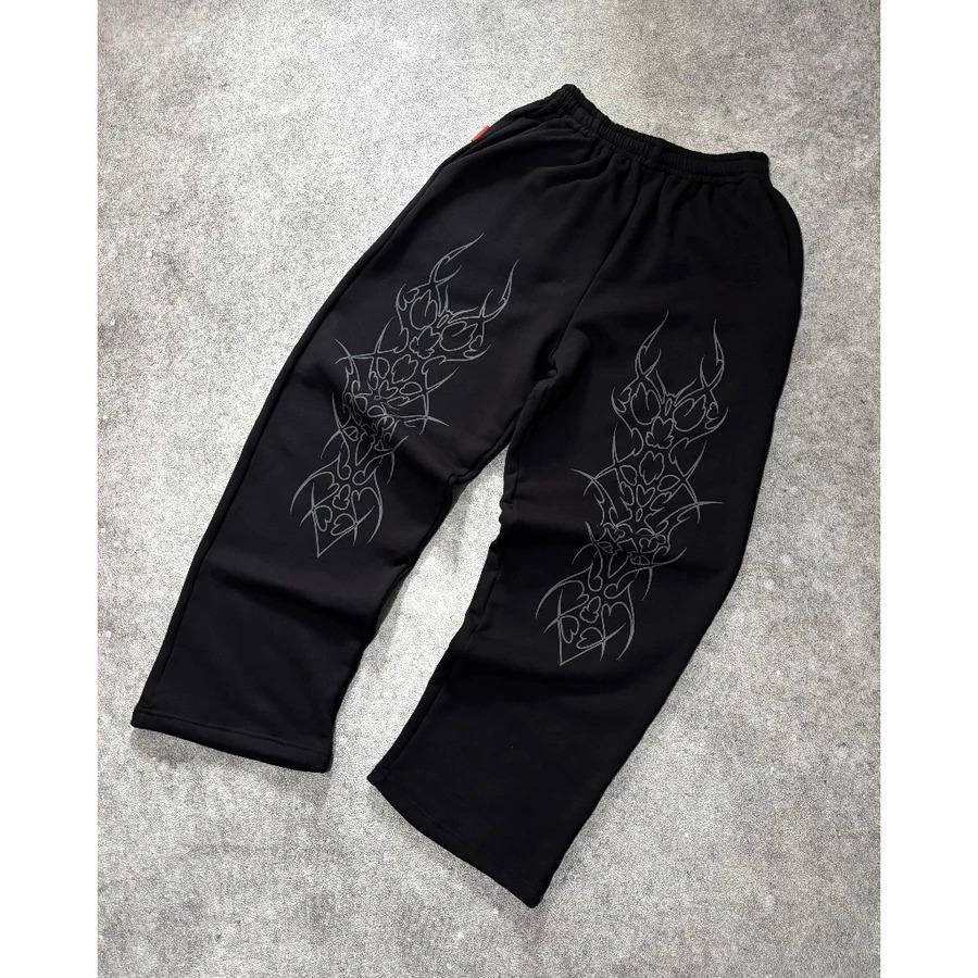 potret sweatpants dari Yikesallday (shopee.co.id/YIKESALLDAY)