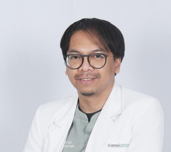 Dokter Dony Yugo Hermanto, Sp.JP(K), FIHA, spesialis jantung dan pembuluh darah subspesialis aritmia RS Siloam TB Simatupang (dok. Siloam Hospital)