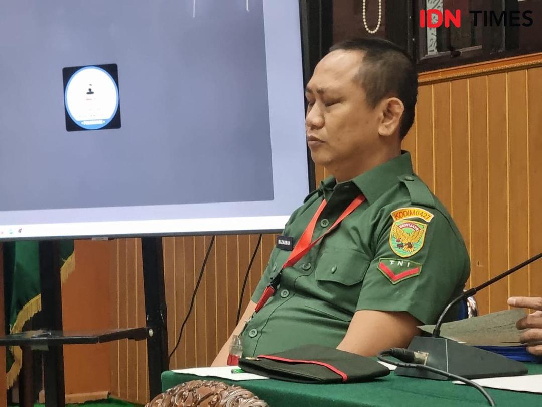 Ditanya Hakim, Kopda Bazarsah Ngaku Pandangannya Kabur Jelang Sidang
