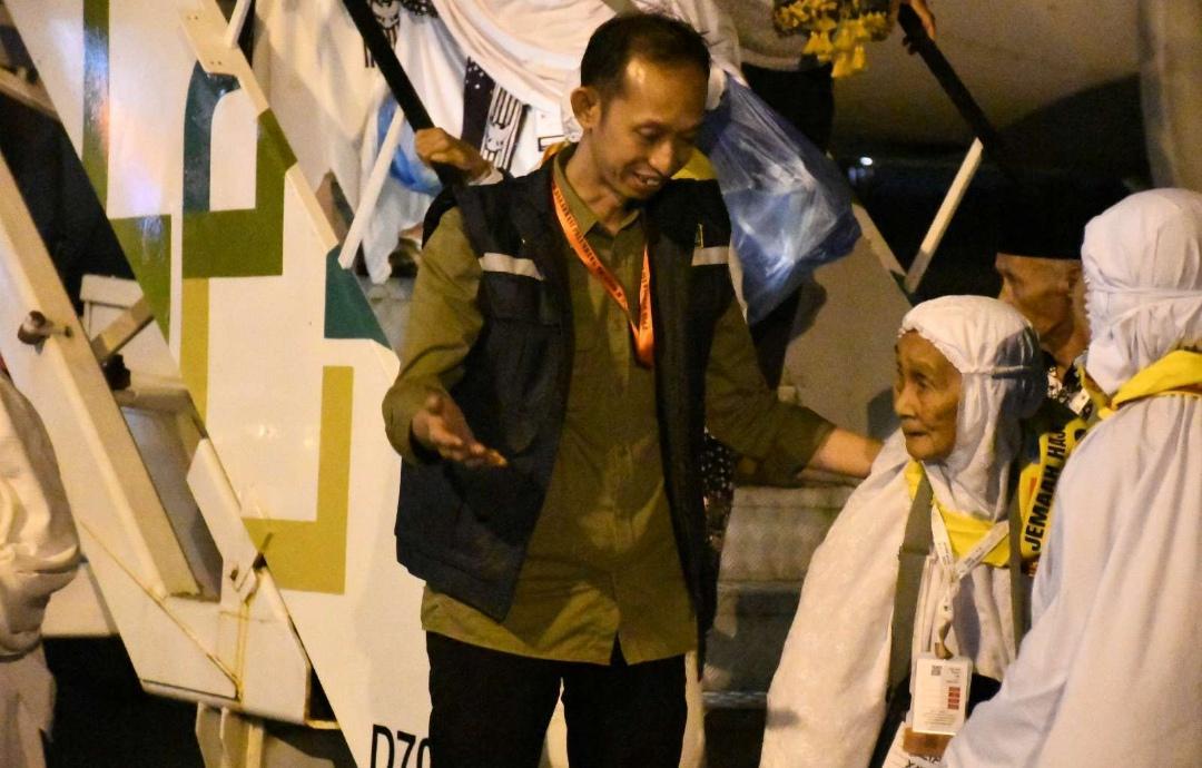 Rombongan Haji Kloter 19 Telah Tiba, 1 Jemaah Pagar Alam Masih Hilang