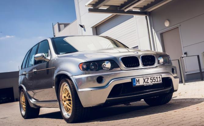 BMW X5 Le Mans (bmw-m.com)