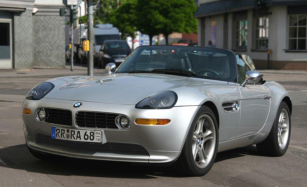 BMW Z8 (commons.wikimedia.org)