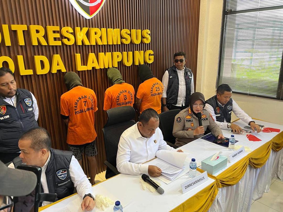 Polda Lampung Bongkar Jaringan Grup FB Gay, 3 Tersangka Ditangkap