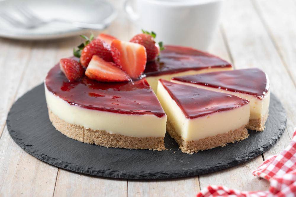 ilustrasi New York cheesecake (freepik.com/chandlervid85)