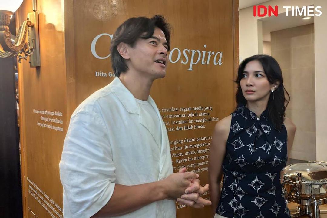 Dion Wiyoko tertarik dengan foto beruang kutub.jpg