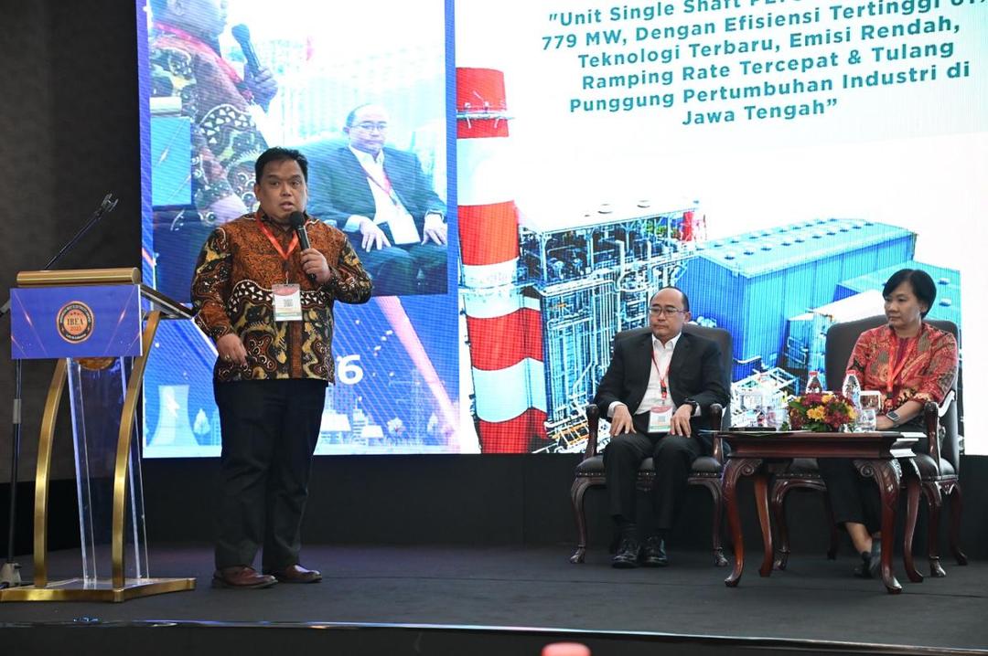 Raih 2 Penghargaan, PLN IP Semarang Buktikan Energi Terbarukan Efisien