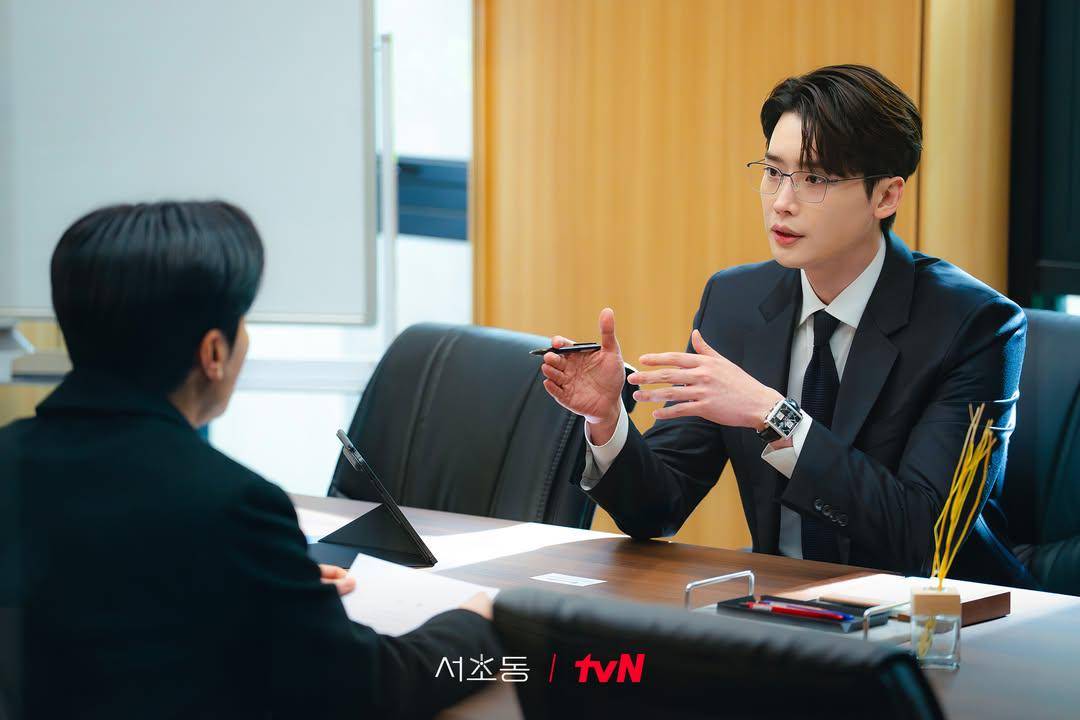 still cut drama Law and the City (instagran.com/tvn_drama) 