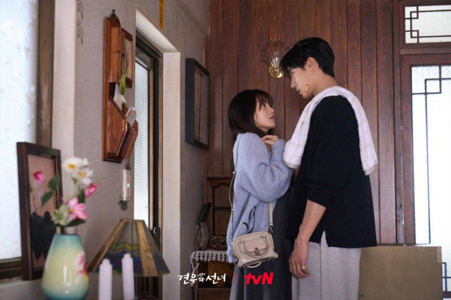 Still cut Head Over Heels (dok tvN/Head Over Heels)