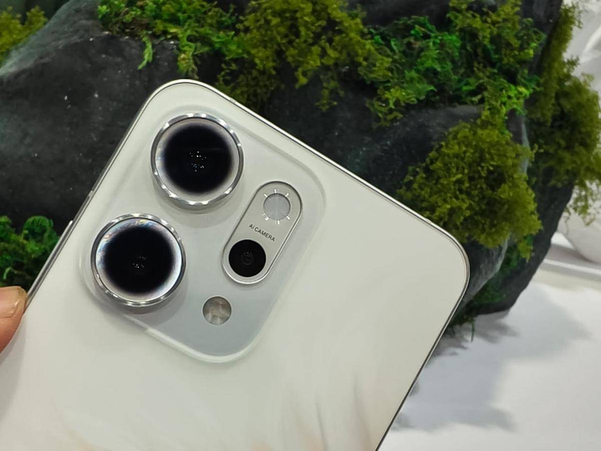 OPPO Reno 14 Series (IDN Times/Fatkhur Rozi)