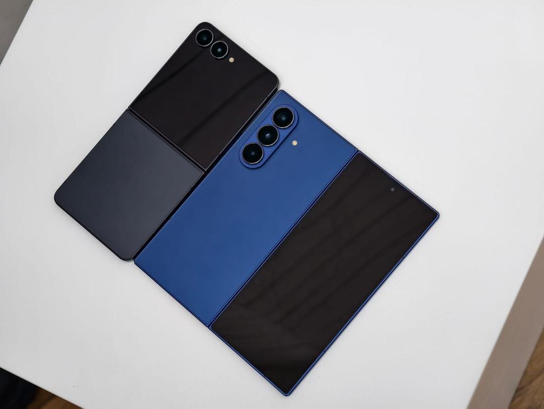 Samsung Galaxy Z Fold 7 dan Z Flip7 (IDN Times/Fatkhur Rozi)