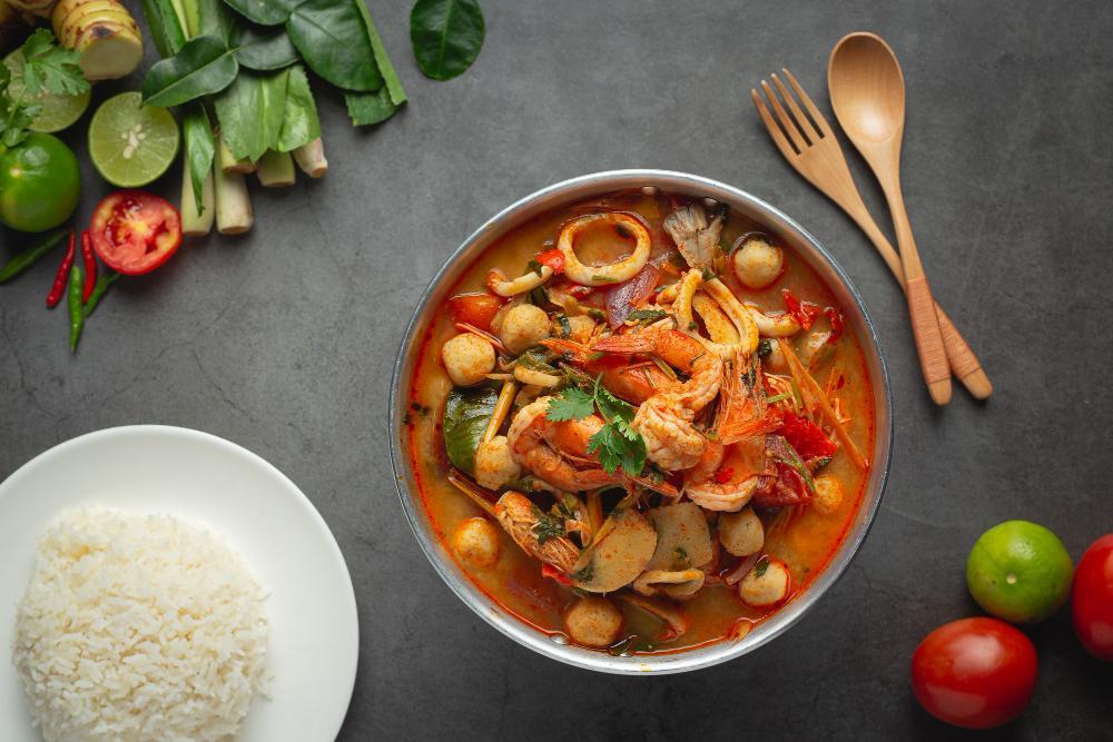 Resep Tom Yum Goong ala Rumahan, Segar dan Menghangatkan!