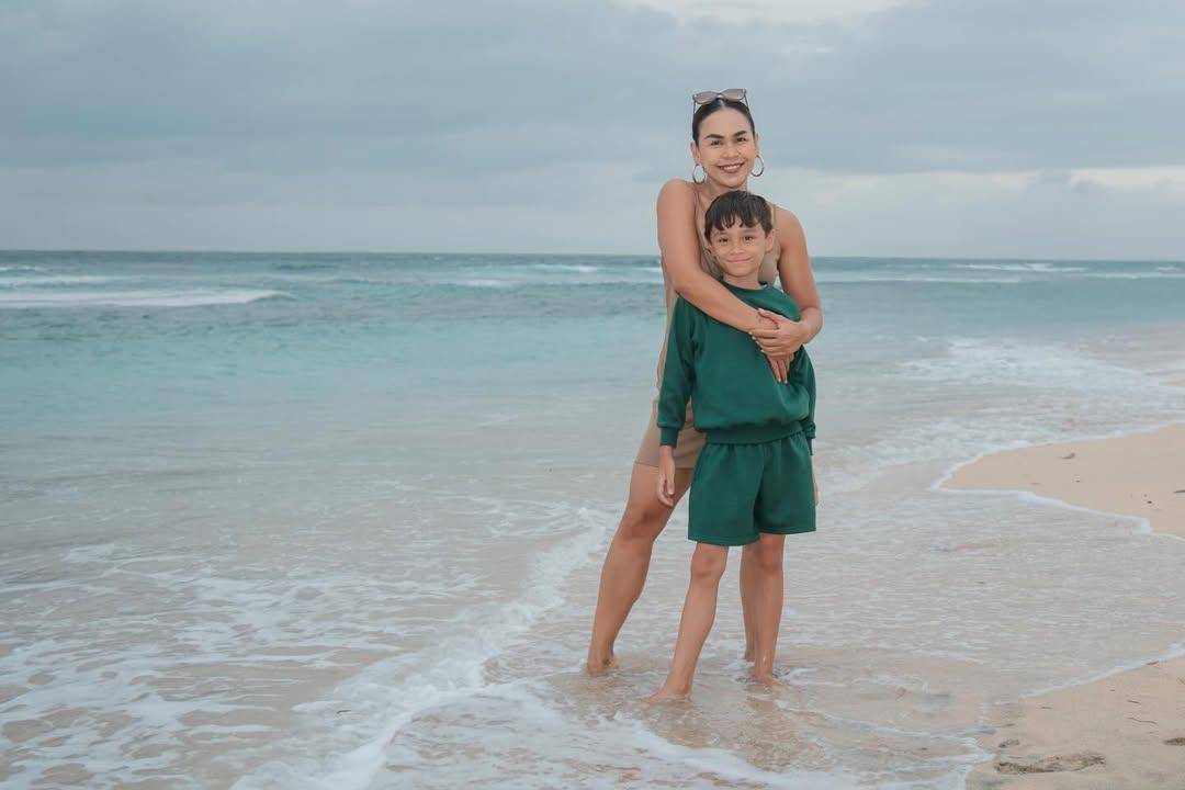 Melaney Ricardo dan anak liburan di Bali (instagram.com/melaney_ricardo)