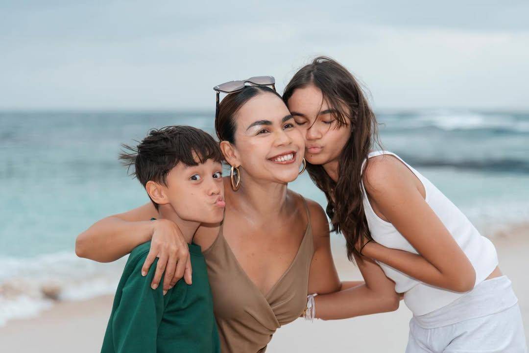 Melaney Ricardo dan anak liburan di Bali (instagram.com/melaney_ricardo)
