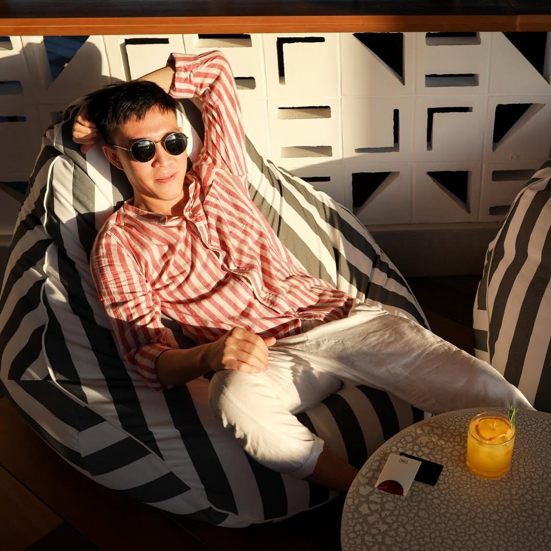 Golden hour hits different @afterglowrooftopbar . Sippin’ something sweet and letting the sunset.jpg
