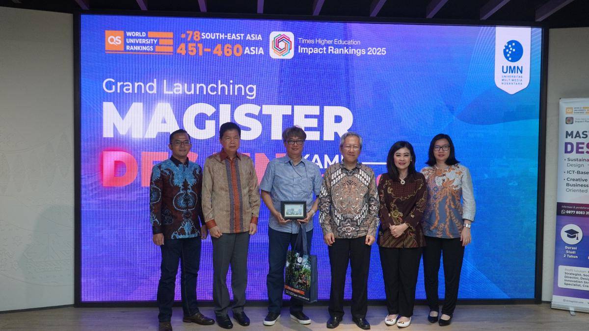 Foto bersama Jajaran UMN dalam Peluncuran Magister Desain (Dok. UMN) .JPG