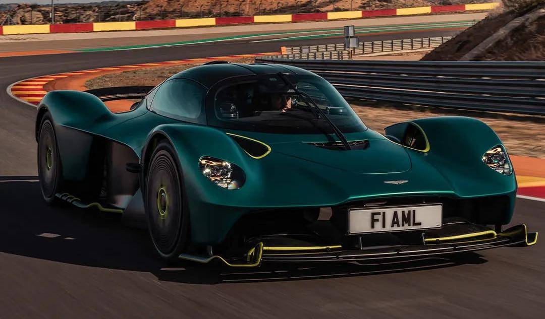 Aston Martin Valkyrie (astonmartin.com)