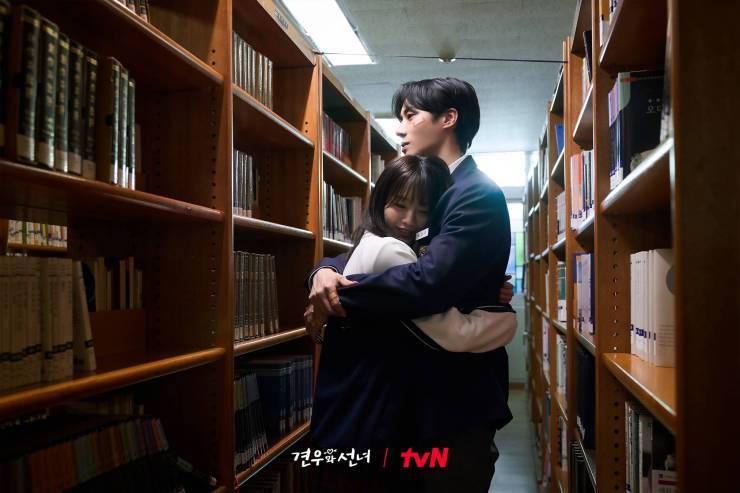 Still cut drama Head Over Heels (dok.tvN Drama/Head Over Heels)