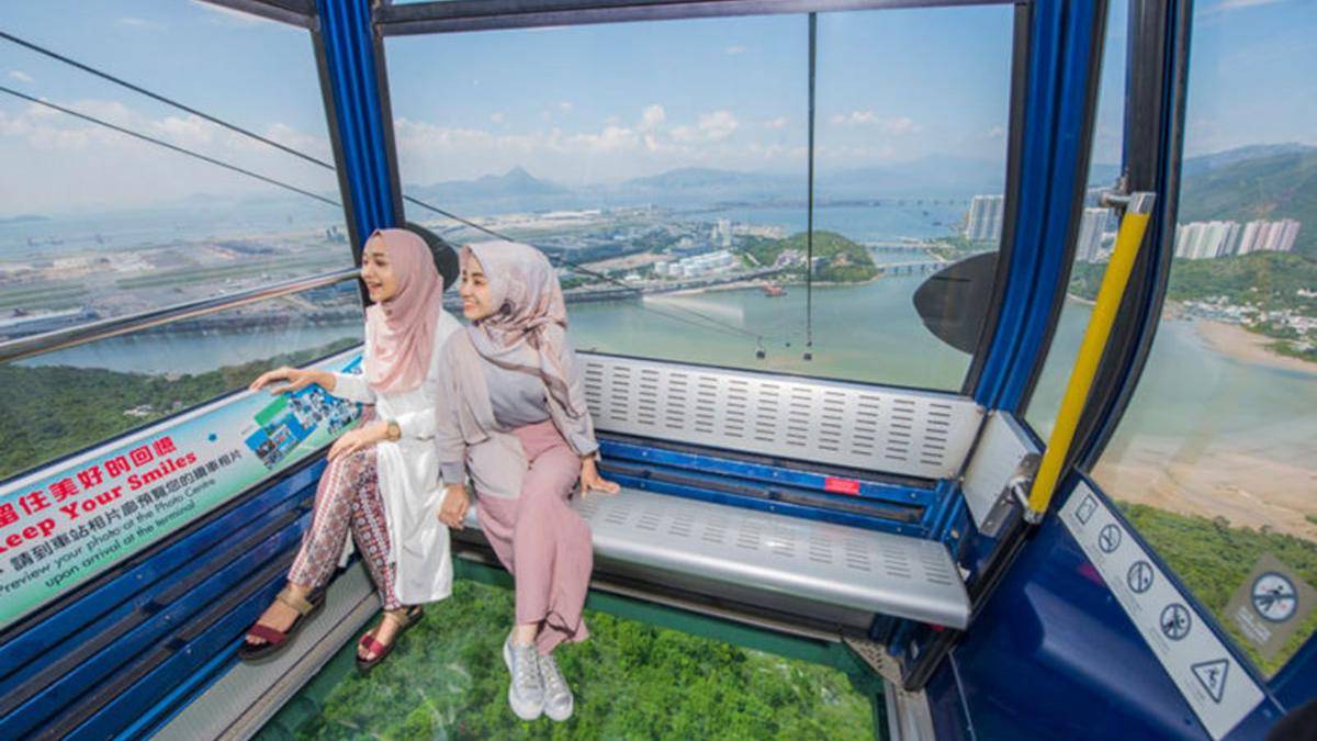 Potret Cable Car di Ngong Ping 360, Hong Kong (dok. Hong Kong Tourism Board)
