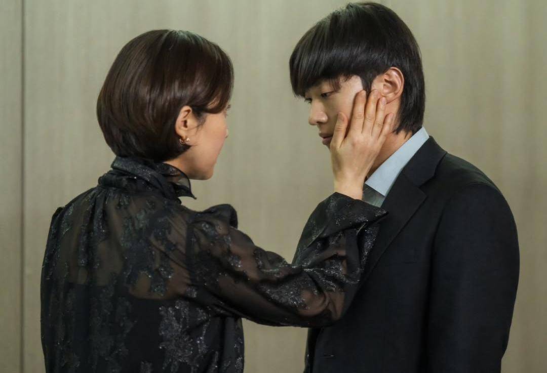 still cut drama Korea The Defects (instagram.com/channel.ena.d)
