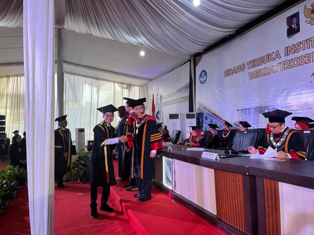 555 Mahasiswa Diwisuda, Rektor: Kibarkanlah Panji Kejayaan Itera