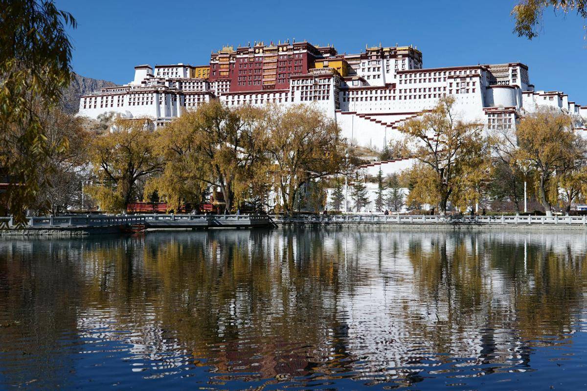 potret Potala Palace, Tibet (pexels.com/Grub Freedom)