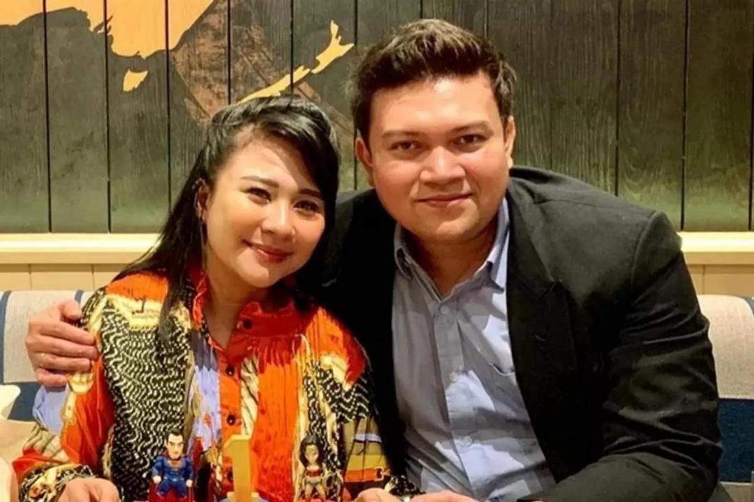 Chikita Meidy dan Indra Adhitya (instagram.com/chikitameidy)
