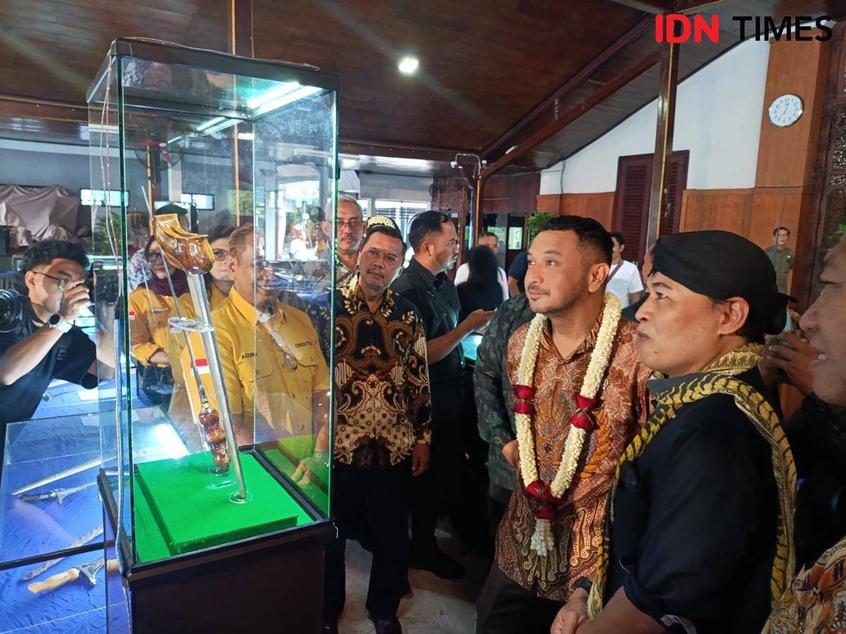 Wamen Giring Ganesha saat menutup gelaran Festival Budaya Spiritual di Tulungagung. IDN Times/ Bramanta Pamungkas
