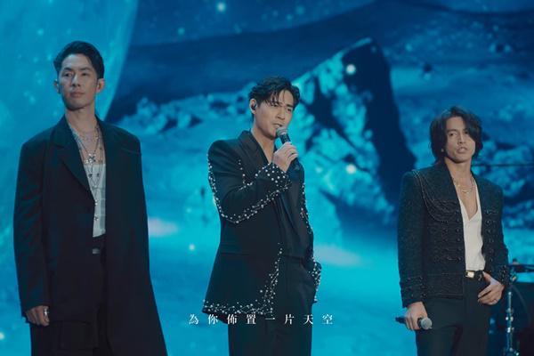 F4 reuni (youtube.com/binmusictaipei)
