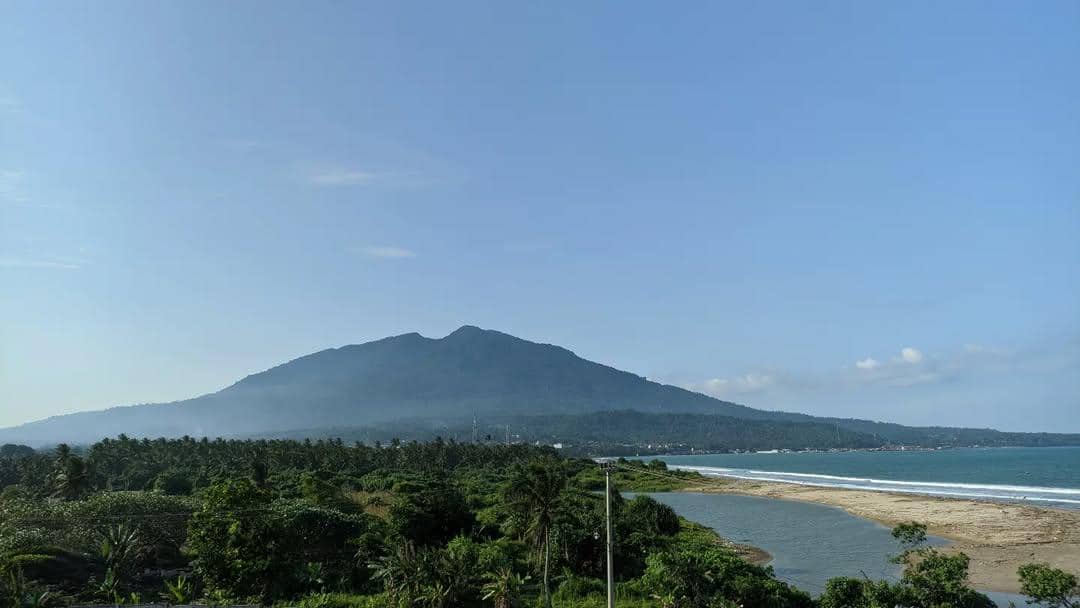 pemandangan gunung rajabasa (instagram.com/gunung_rajabasa)