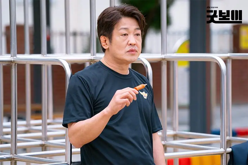 Atirgullar porno video Qiz qanday qilib onanizm qilishni aytadi